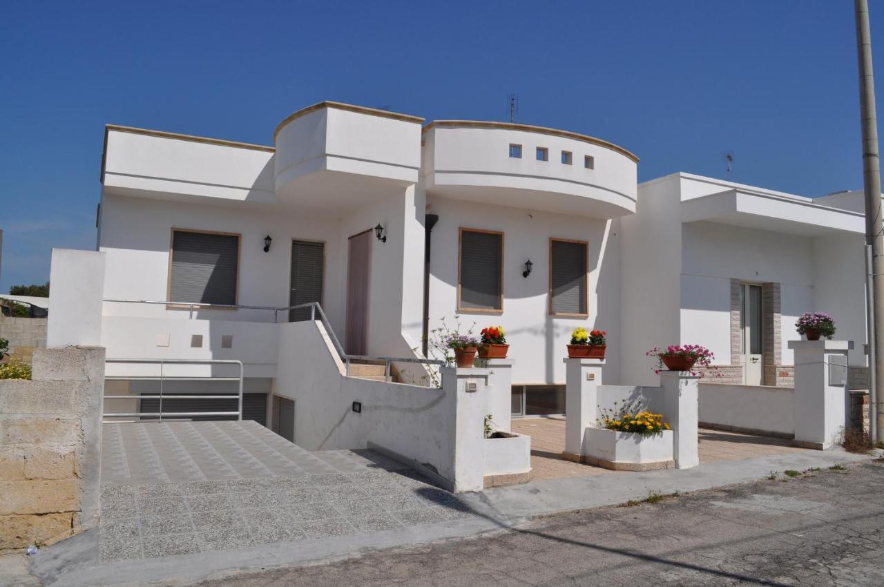 Villetta Frontemare Alliste Exterior foto